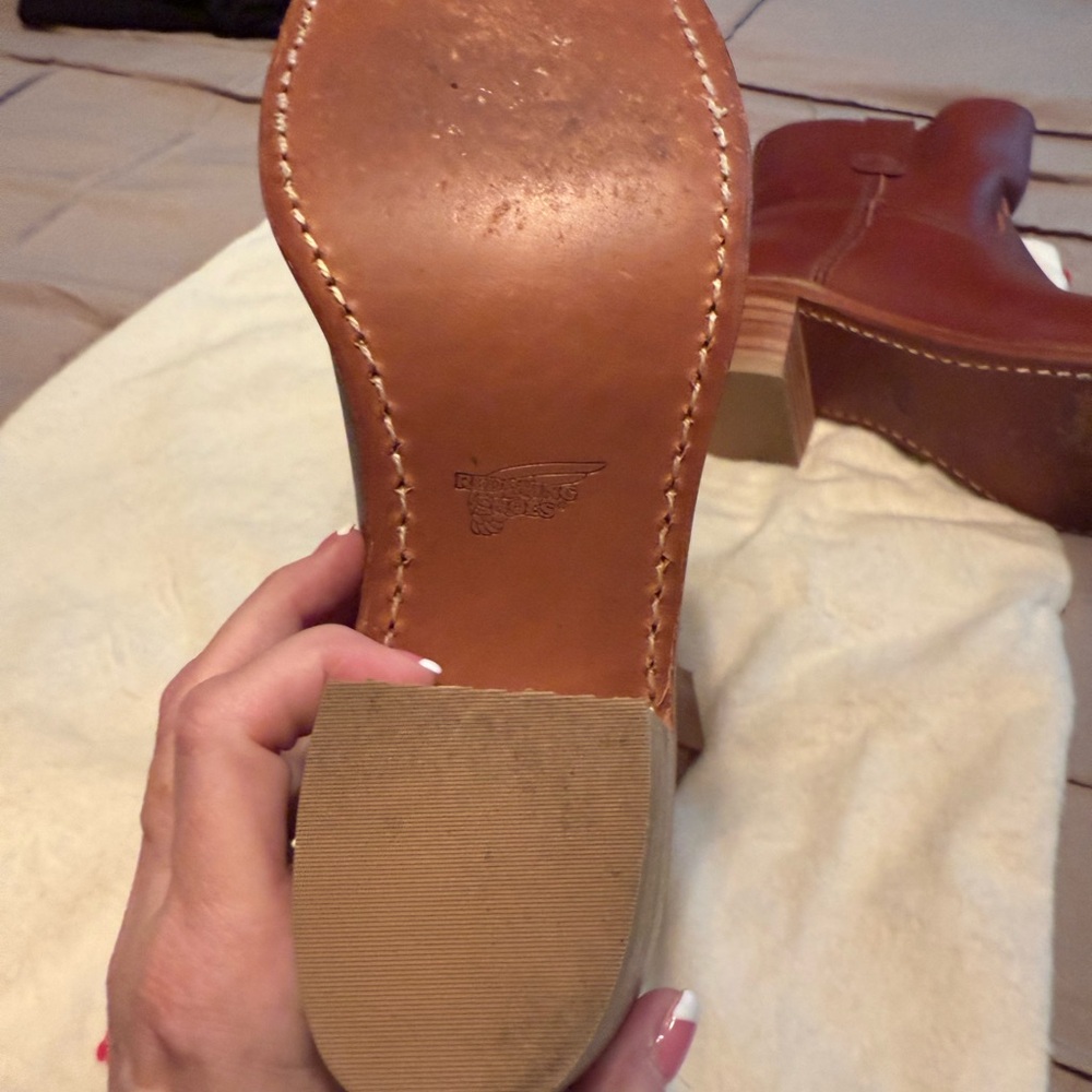 Red Wing Shoes Rich Brown Leather Boots - Picture 10 of 11